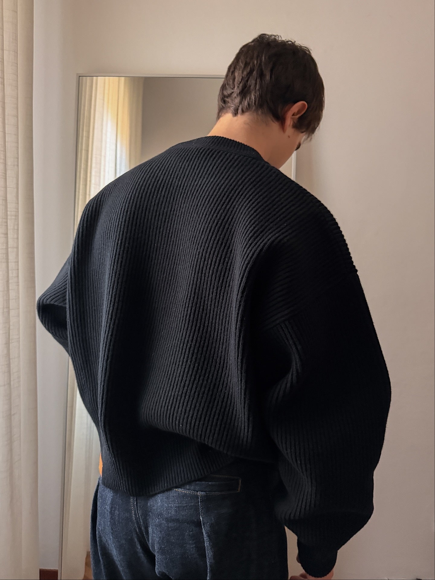 HEAVY RIBBED KNIT SWEATER